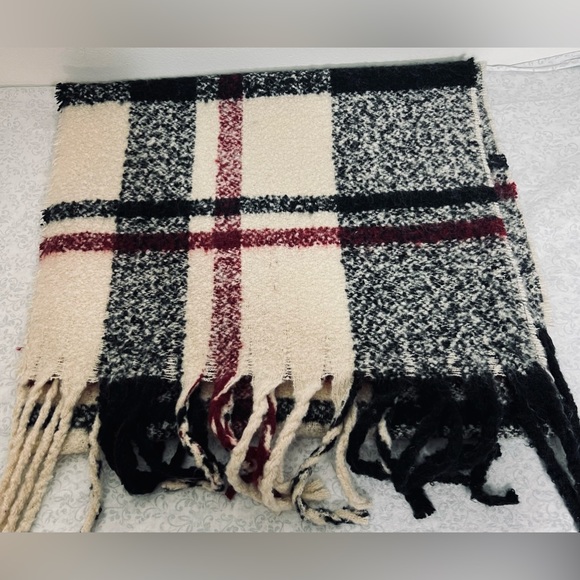 JCREW MULTI COLLARED SCARF - Picture 3 of 8